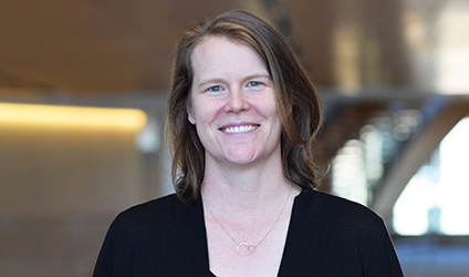 Lori Beaman headshot