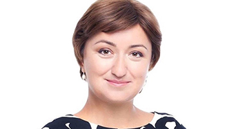 Olga Kamenchuk Headshot