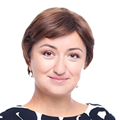 Olga Kamenchuk Headshot